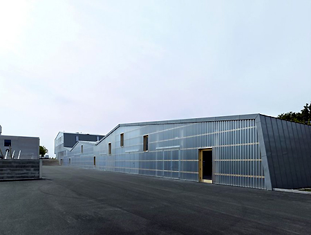 Halle polyvalente de voirie Kälin & Rombolotto - ingénieurs civils